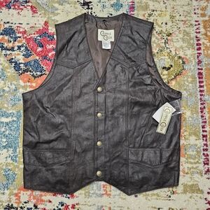 NWT CRIPPLE CREEK Men's Size Large Western Black Leather Vest Snap Metal Button